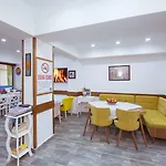 Hotel Infinity