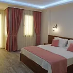 Infinity 3*