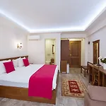 Infinity 3*