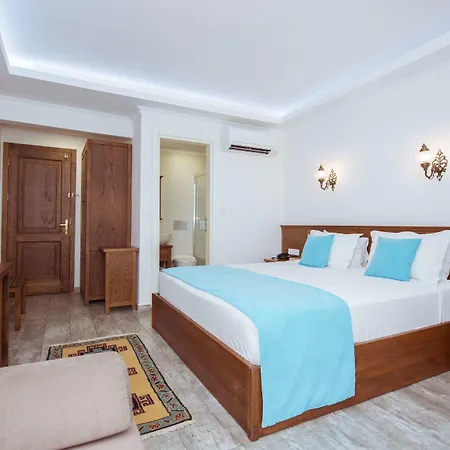 Ξενοδοχείο Infinity 3*