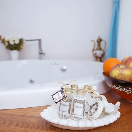 호텔 Infinity 페티예