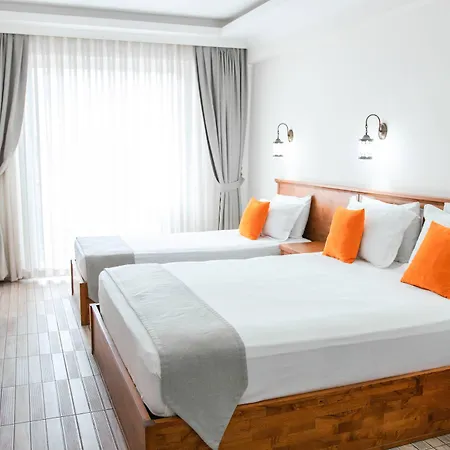 Infinity Hotel 3*