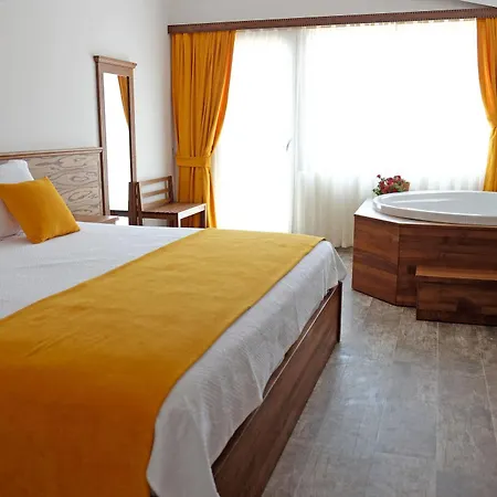 Infinity Hotel 3*