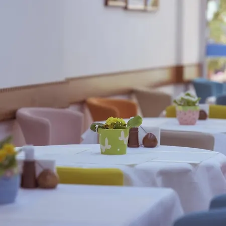 Hotel Infinity
