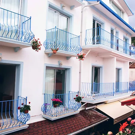Infinity Hotel