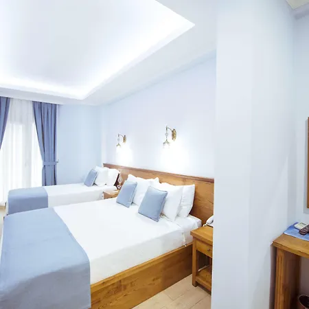 Hotell Infinity 3*